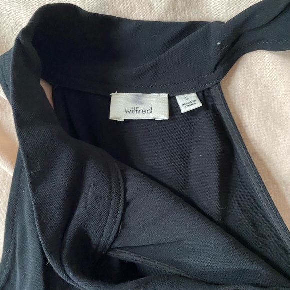 Aritzia halter tie top - Picture 2 of 3